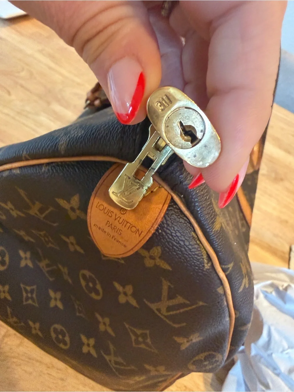 Louis Vuitton keepall 45. made in france FL0060.